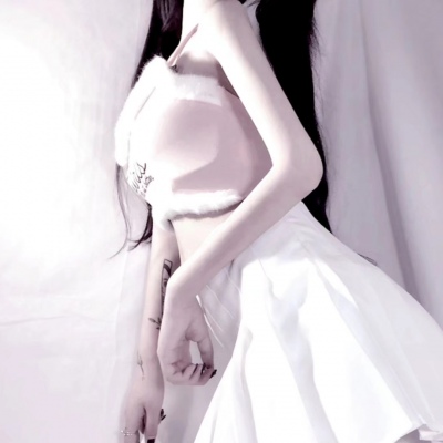 ��λŮͷ�ԸС�