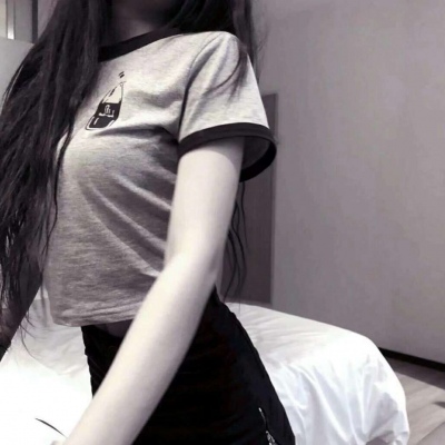 ��λŮͷ�ԸС�