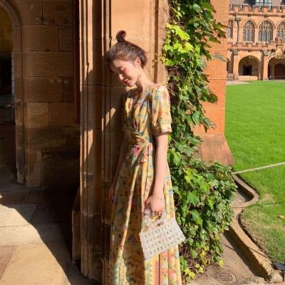 ��ѡ������Ů���ر�ͷ��,��������ǰ����