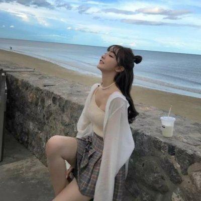 ��ѡ������Ů���ر�ͷ��,��������ǰ����