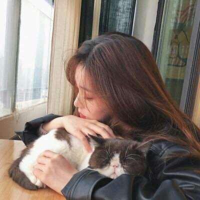 ��ѡ������Ů���ر�ͷ��,��������ǰ����