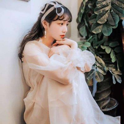 ��ѡ������Ů���ر�ͷ��,��������ǰ����