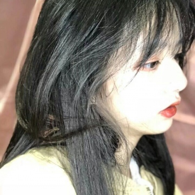 �����壺�����ҵ�һ����������鿴��Ů����