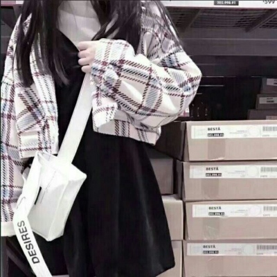 �ǣ�Ů����λ