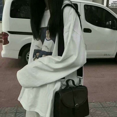 �ǣ�Ů����λ