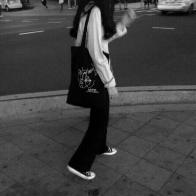 ����Ůͷ/��λ