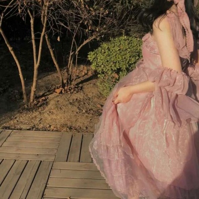 ����Ůͷ/��λ