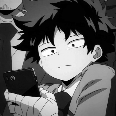 ���˧�������ڰ�����ͷ��