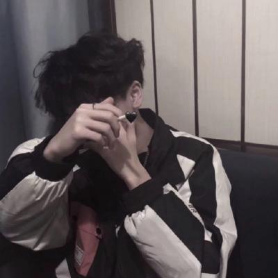 ���˧����������ͷ��