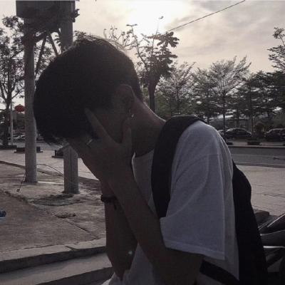 ���˧����������ͷ��