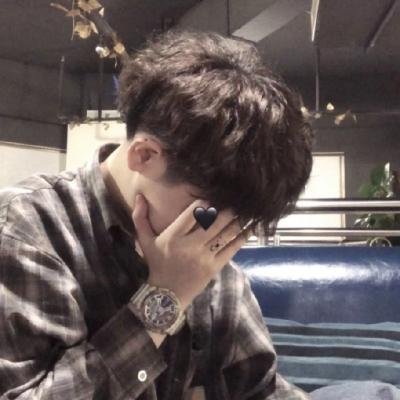 ���˧����������ͷ��