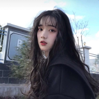 ����Ψ���ʺ���΢�ŵ�Ůͷ ����