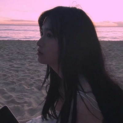 ����Ψ���ʺ���΢�ŵ�Ůͷ ����