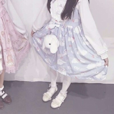 �ÿɰ���ͷ����ϫϫѼ