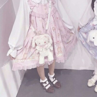 �ÿɰ���ͷ����ϫϫѼ