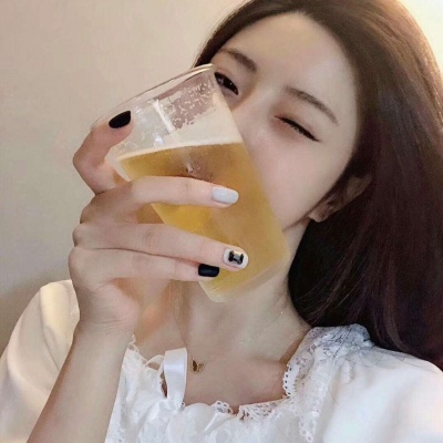 ����Ů�����ͷ��