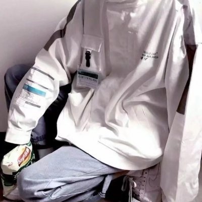 ����������λ��ͷ��