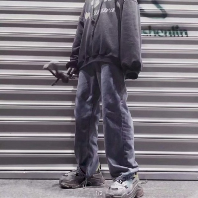 ����������λ��ͷ��