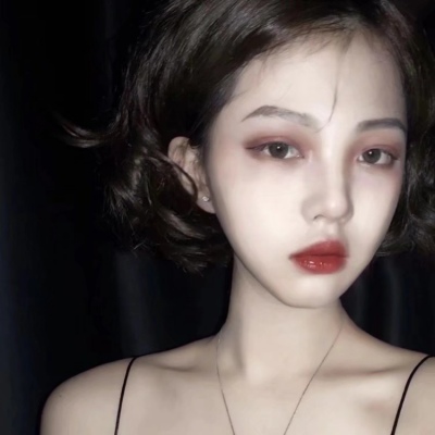 Ůͷ���ܴ��˵Ĵ������ǻ����������ǡ���ô��������Լ���ֿ������