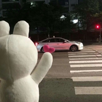 ����/һĭ?����ҹɫ����//�ڰ���ͼ