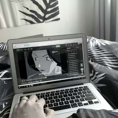 ����/һĭ?����ҹɫ����//�ڰ���ͼ