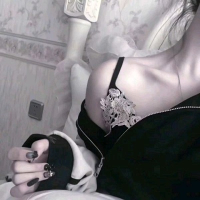 ����/�Ըг���Ůͷ/Ů������һ���˼�������ֺܶ� ?