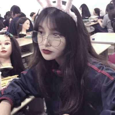 ����Ůͷ/���Ѿ��������ˣ���Ϊ���Ҷ����Լ�