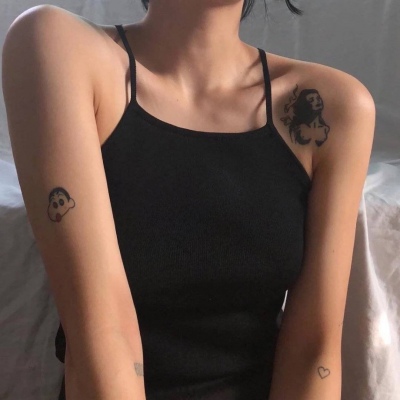 ��λŮ���Ը�ͷ?����