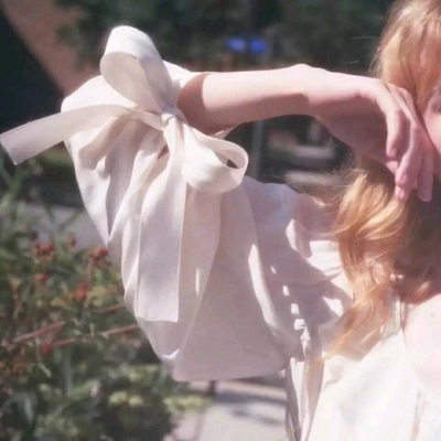 ��λŮ���Ը�ͷ?����