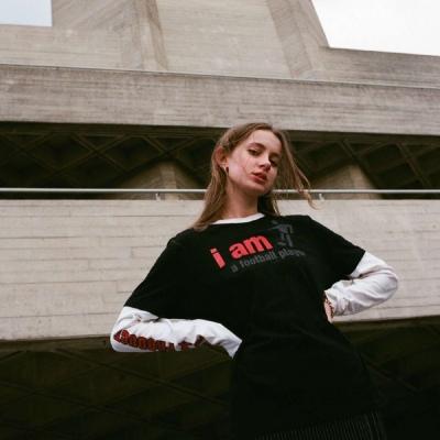 Ů��ͷ�� ���ǻ�