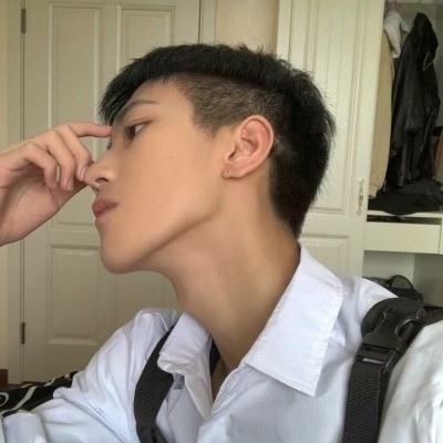 �����ϳ�:������ͷ��/��������/�˺ݻ�����