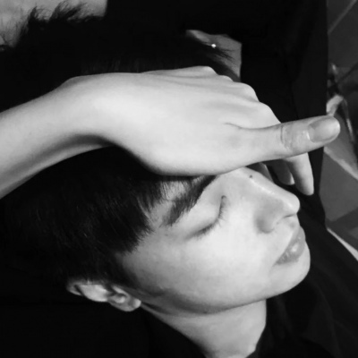 �����ϳ�:������ͷ��/��������/�˺ݻ�����