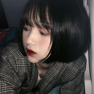 ���/�Խض̷�΢��Ůͷ/ ��������һ̨�Զ����λ����Լ�һ�޿���.��