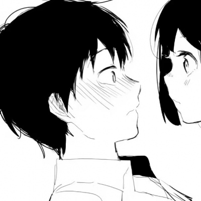 �����κڰ���ͷ