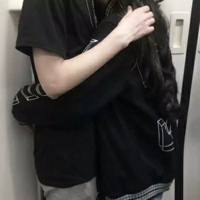 ��ͷ ��������ô�� ���ն�ֻ�ܺ�����;ͬ��