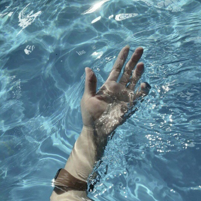 ����/�ɰ�����/�����ڽ�����Ϊƽ�� ��һ��Ҳ����ö��ࡣ