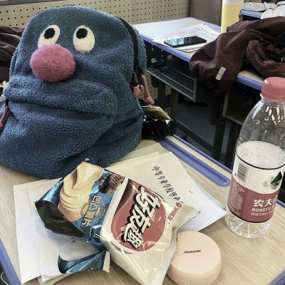 ����/�ɰ�����/�����ڽ�����Ϊƽ�� ��һ��Ҳ����ö��ࡣ