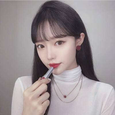 ���� ����С���Ů��ͷ�� С���¸ɾ�