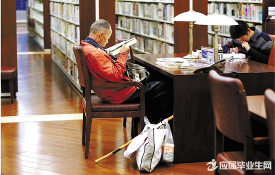 读书的诗歌有哪些 读书的诗歌有哪些