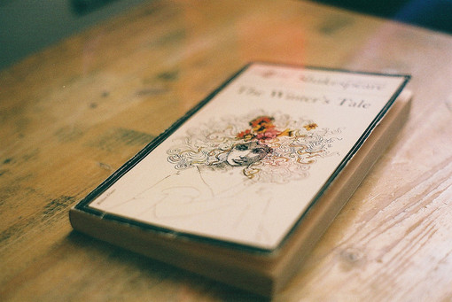 ����������־С����