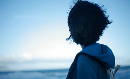 �˸е���ʹ��ǩ��