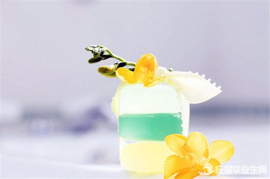 聊天关于青春的现代诗歌