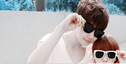 �ǳ������İ���ʫ��