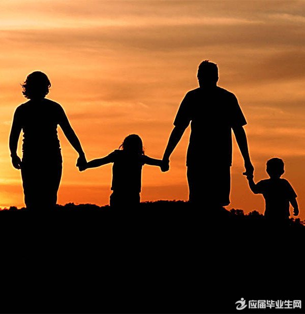 �ж���ĸʫ�����и�