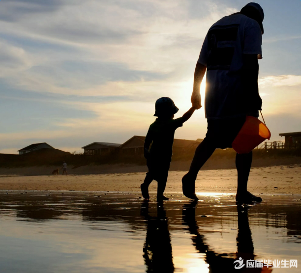 �ж���ĸ�İ�ʫ��