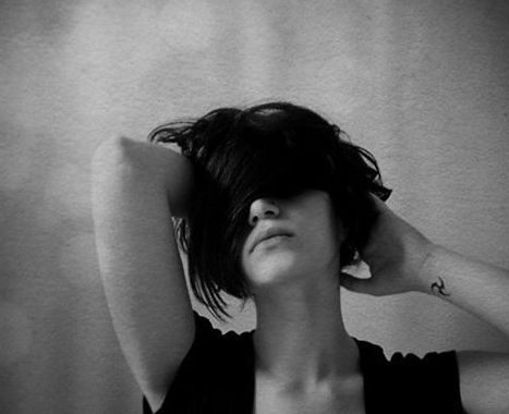 ���ĵĸ���ǩ��Ů��