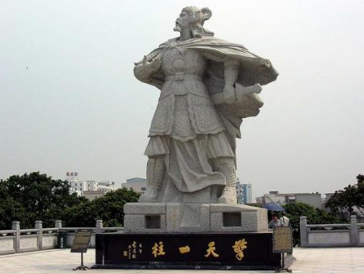 名人故事:袁崇焕大战宁远