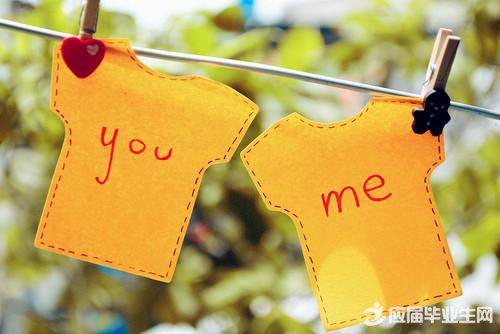 �ж��˵İ���С����