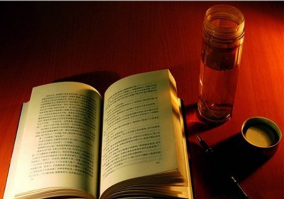 150449390759acc153a878a251885.png 名人刻苦读书的小故事5篇