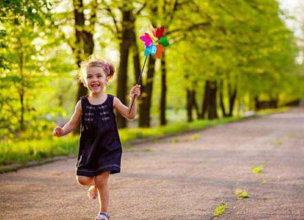 �Է�ĸ�ͷ�ֹ������������־����